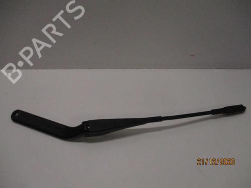 Used Front windshield wiper arm BMW 1 (E87) 118 d (143 hp) 27056040