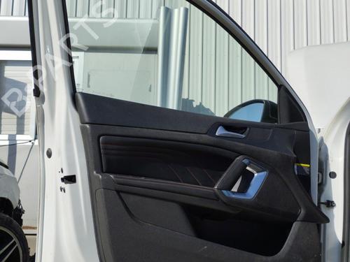 Dør rude ventre foran Dør rude ventre foran PEUGEOT 308 II (LB_, LP_, LW_, LH_, L3_) 1.6 GT 205 (205 hp) 34410785 34410785