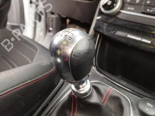 Used Shift knob Shift knob FORD PUMA (J2K, CF7) 1.0 Flexifuel (125 hp) 32233906 32233906