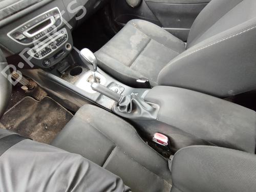 Middle console RENAULT MEGANE III Hatchback (BZ0/1_, B3_) 1.5 dCi (BZ09, BZ0D, BZ1W, BZ29, BZ14) 969102160R