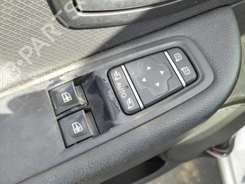 Used Left front window switch Left front window switch 38939752 38939752