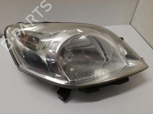 Used Right headlight FIAT QUBO (225_) 1.3 D Multijet (225CXB1A, 225AXB1A, 225CXB11, 225AXB11,... (75 hp) 27080424
