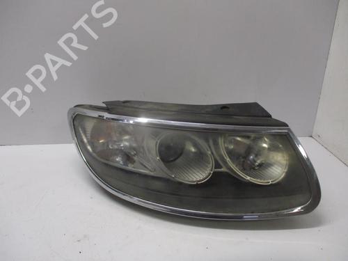 Right headlight HYUNDAI SANTA FÉ II (CM) 2.2 CRDi GLS 4x4 921022B010