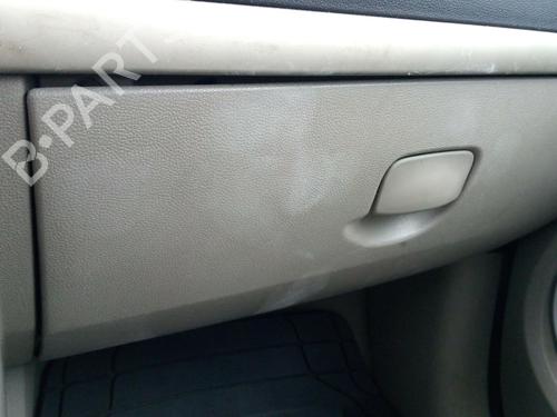 Handskerum RENAULT CLIO III (BR0/1, CR0/1) 1.5 dCi (BR17, CR17) (86 hp) 27081824