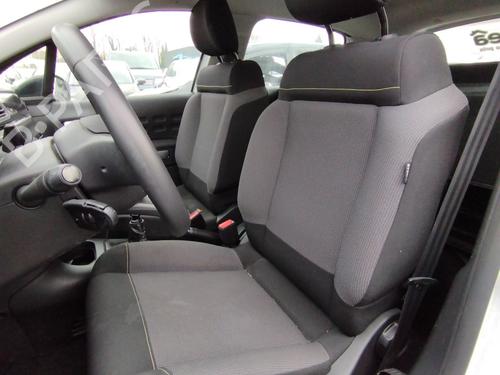 Used Left front seat Left front seat CITROËN C3 III (SX) 1.5 BlueHDi 100 (SXYHYP, SXYHTU) (102 hp) 33544645 33544645