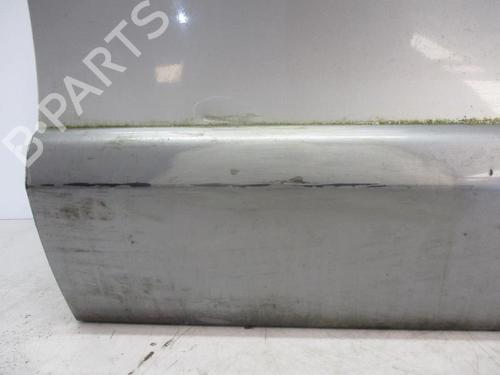 Used Right front door HYUNDAI SANTA FÉ I (SM) 2.0 CRDi 4x4 (125 hp) 27055822