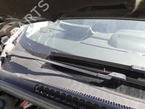 Used Front windshield wiper arm PEUGEOT 3008 I MPV (0U_) 2.0 HDi Hybrid4 (0URHCA) (200 hp) 27063791