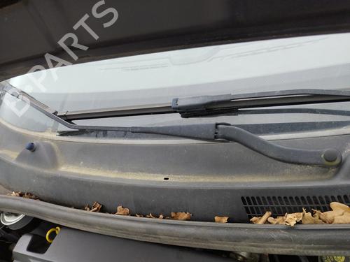 Used Front windshield wiper arm OPEL CORSA D (S07) 1.3 CDTI (L08, L68) (75 hp) 27041324