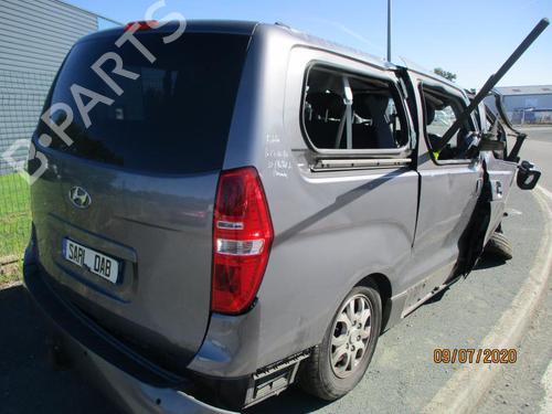 Right taillight HYUNDAI H-1 Van (A1) 2.5 CRDi | BP27085484C35 