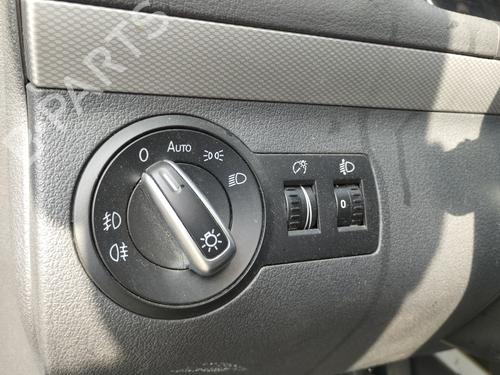 Used Headlight switch VW TOURAN (1T3) 1.6 TDI (105 hp) 28195468