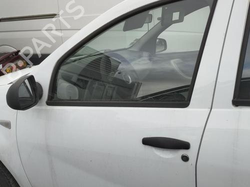 Used Front left exterior door handle DACIA SANDERO 1.4 (BS0C, BS0A, BS0G, BS1F, BS0E) (75 hp) 27088343