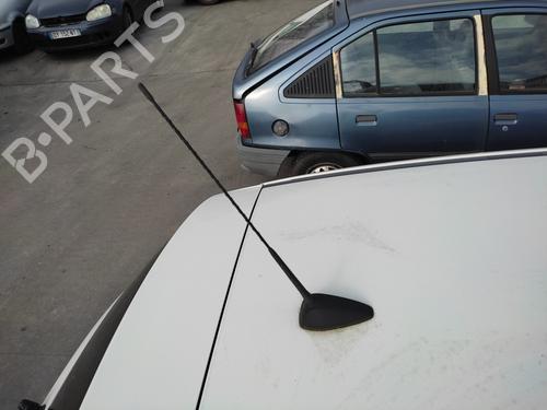Used Antenna/Base BMW 1 (E87) 118 d (143 hp) 27051546