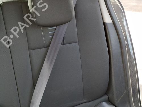 seat-buckle-renault-megane-iii-hatchback-bz01_-b3_-2008-33611853 main image