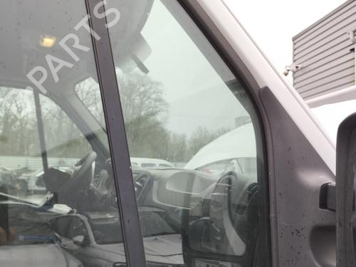 Front right quarter glass RENAULT MASTER III Van (FV) 2.3 dCi 135 FWD (FV0N, FV08, FV06, FV00, FV1S) | BP32164297C112