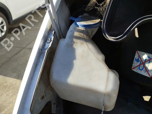 Used Windscreen washer tank MERCEDES-BENZ SPRINTER 4-t Van (B904) 416 CDI 4x4 (156 hp) 27041569