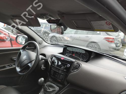 Sonnenblende Rechts für LANCIA YPSILON (312_) 0.9 TwinAir (312.PXG11, 312.PXG1A, 312.YXG11, 312.YXG1A) (86 hp) 27065901