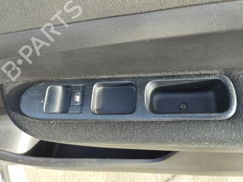 Used Right front window switch Right front window switch PEUGEOT 307 (3A/C) 2.0 HDi 90 (90 hp) 33544558 33544558