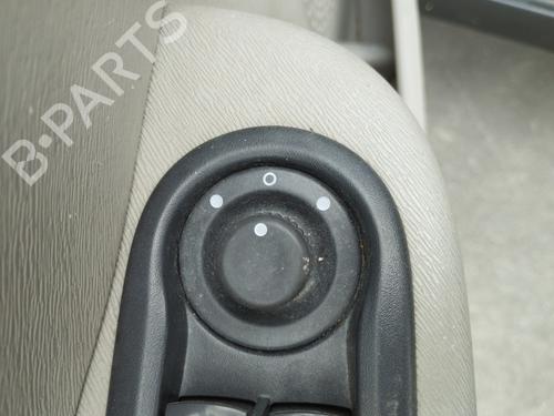 Commande retroviseurs RENAULT TWINGO II (CN0_) 1.2 16V (CN04, CN0B) (75 hp) 29210958