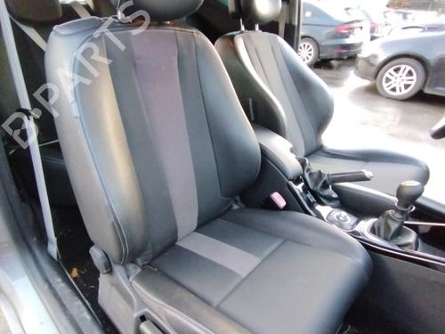 Beifahrersitz für RENAULT MEGANE III Coupe (DZ0/1_) 1.5 dCi (DZ09, DZ0D, DZ1F, DZ1G, DZ14, DZ29) (110 hp) 31950645