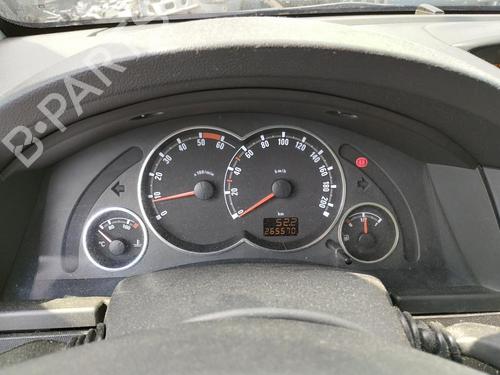 Cockpit OPEL MERIVA A MPV (X03) 1.7 CDTI (E75) (100 hp) 27060664