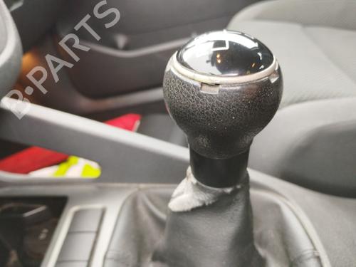 shift-knob-vw-golf-v-1k1-2003-2004-2005-2006-2007-2008-2009-2010-29992863 main image