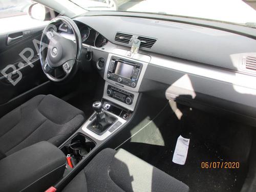 Right tailgate light VW PASSAT B6 Variant (3C5) 1.6 TDI | BP27085690C80  - Image 6