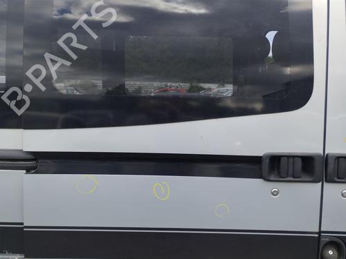 Used Rear right lock RENAULT MASTER II Van (FD) 1.9 dTI (80 hp) 27150745