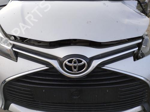 Used Grille TOYOTA YARIS (_P13_) 1.0 (KSP130_, KSP130) (69 hp) 31216417