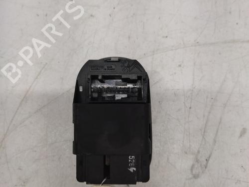Przełącznik szyby przedniej lewej PEUGEOT 306 Break (7E, N3, N5) 2.0 HDI 90 | BP30458290I27