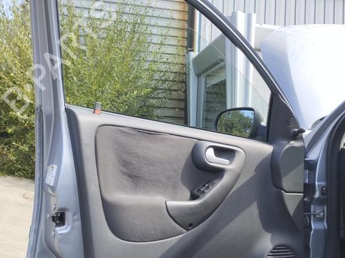 Venstre foran lås OPEL CORSA C (X01) 1.7 DTI (F08, F68) (75 hp) 29550821