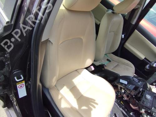 Used Right front seat LEXUS CT (ZWA10_) 200h (ZWA10_, ZWA10R) (136 hp) 27069688