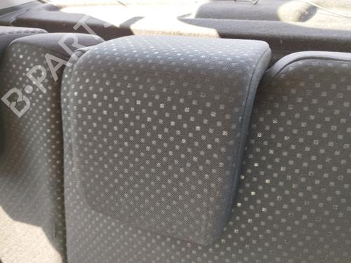 headrest-toyota-yaris-_p9_-2005-2006-2007-2008-2009-2010-2011-2012-2013-2014-37867450 main image