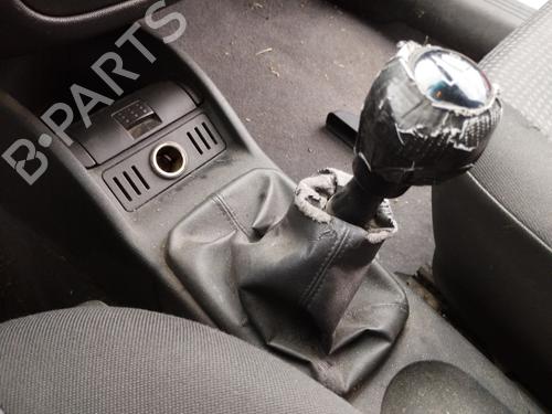Selector da caixa OPEL COMBO Box Body/MPV 1.7 CDTI 16V (101 hp) 31018814
