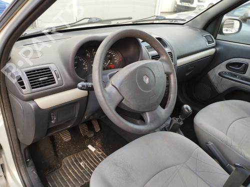 Instrumentbræt RENAULT CLIO II (BB_, CB_) 1.5 dCi (B/CB07) (65 hp) 30109835