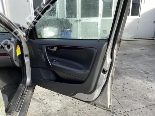 Right front door VOLVO S60 I (384) 2.4 D | BP27087010C3 
