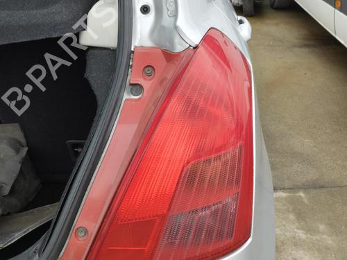 right-taillight-suzuki-swift-iii-mz-ez-2005-27083065 main image