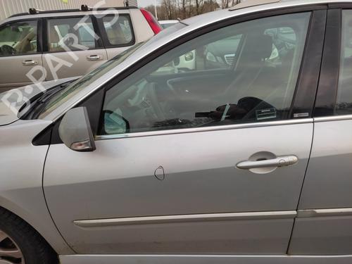 Front left exterior door handle RENAULT LAGUNA III Grandtour (KT0/1) 2.0 dCi (KT01, KT08, KT09, KT0K, KT12, KT1D, KT1W) | BP27076827C128 