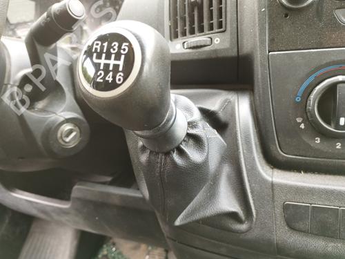 Used Gear lever CITROËN JUMPER II Van 2.0 BlueHDi 130 (130 hp) 27083930