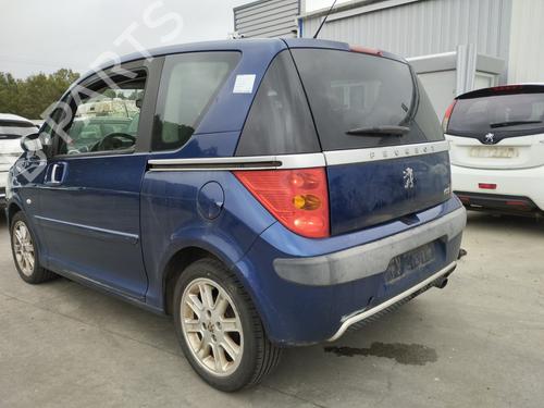 Used Left taillight Left taillight PEUGEOT 1007 (KM_) 1.4 HDi (68 hp) 39935532 39935532