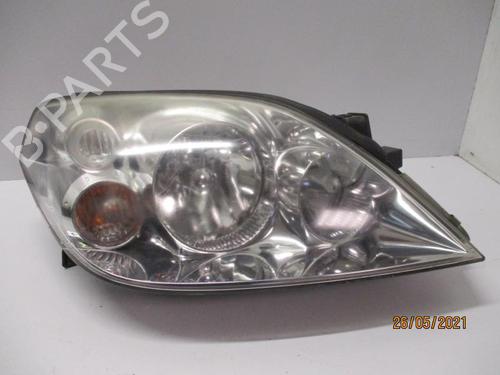 Used Right headlight NISSAN PRIMERA (P12) 2.2 Di (126 hp) 27061008