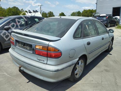 Used Rear axle RENAULT LAGUNA I (B56_, 556_) 1.9 dTi (B56J) (98 hp) 27078697