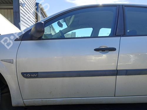 Used Left front door Left front door 33858253 33858253