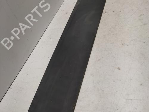 Used Door moulding trim Door moulding trim 37635613 37635613