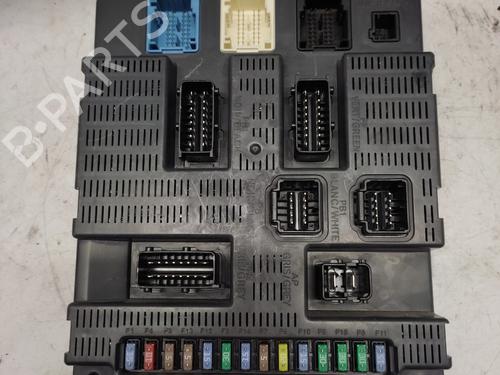 Used Fuse box Fuse box CITROËN C3 I (FC_, FN_) 1.4 HDi (68 hp) 33308389 33308389