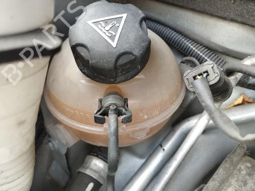 Vaso de expansão Vaso de expansão CITROËN C4 Picasso I MPV (UD_) 1.6 HDi (109 hp) 39891449 39891449