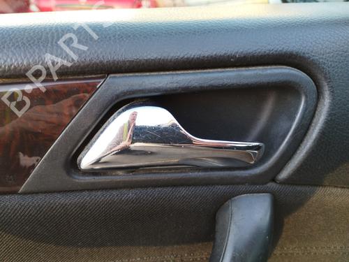 Used Front left interior door handle MERCEDES-BENZ C-CLASS (W203) C 220 CDI (203.008) (150 hp) 30792898