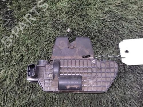Used Tailgate lock PEUGEOT 3008 I MPV (0U_) 1.6 HDi (114 hp) 27083217
