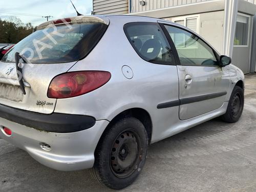 Ekspansjonstank PEUGEOT 206 Hatchback (2A/C) 1.4 HDi eco 70 | BP30752757C120