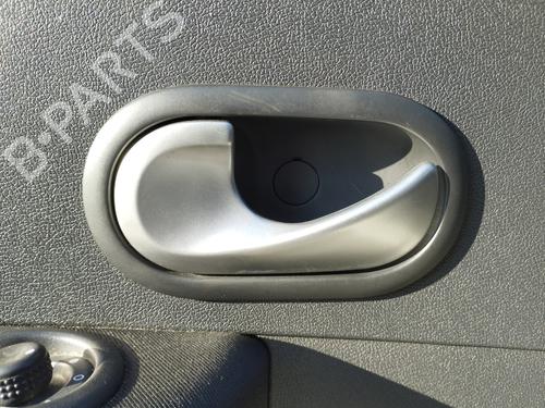 front-left-interior-door-handle-renault-clio-iii-br01-cr01-2005-2006-2007-2008-2009-2010-2011-2012-2013-2014-33545194 main image