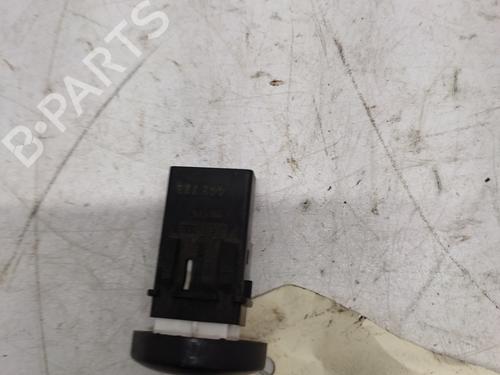 Warning switch RENAULT CLIO II (BB_, CB_) 1.5 dCi (B/CB07) | BP32044513I22